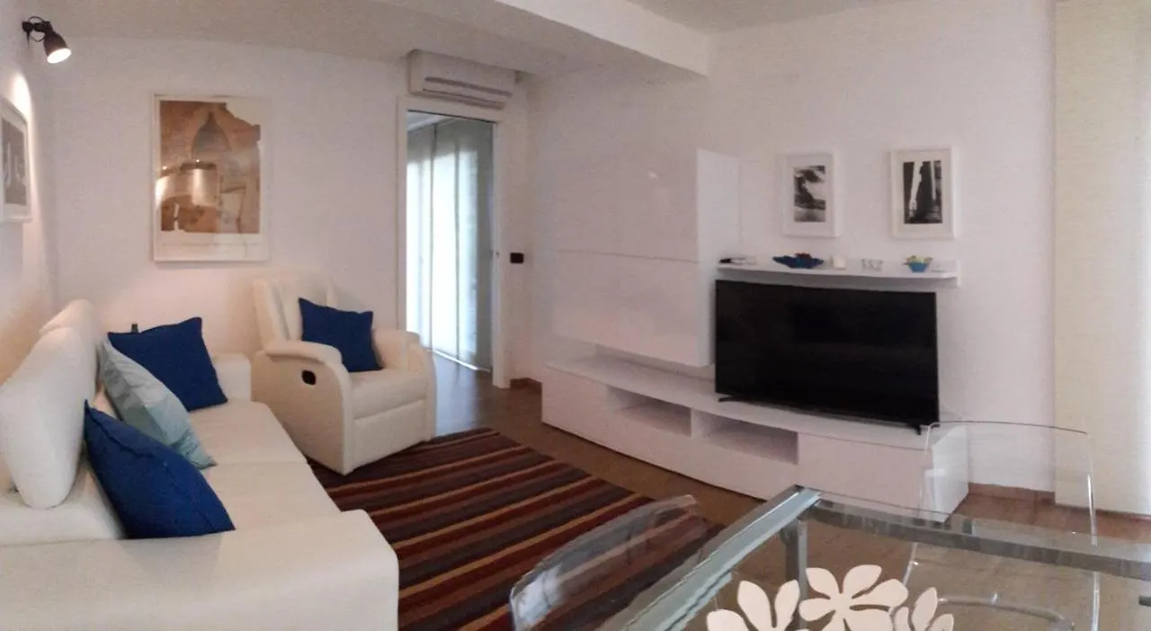 Villa Sofia Lerici 0*,